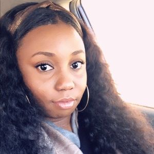 Meet your Posher, Brianna